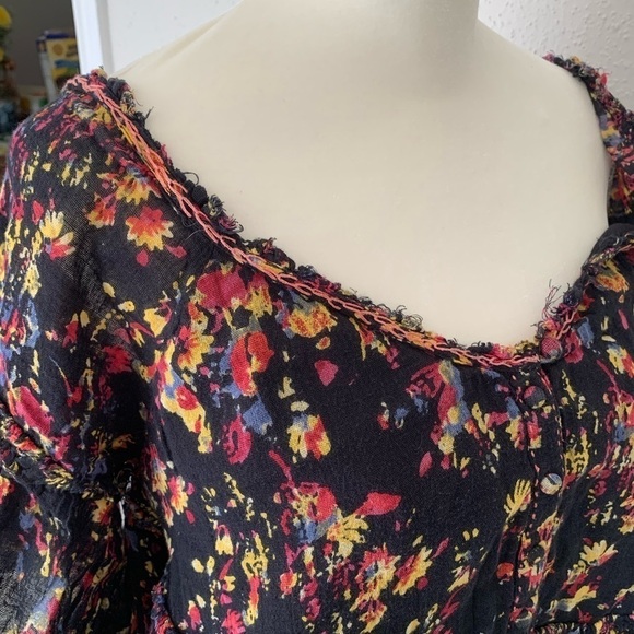 Free People Multi-Colored Boho Frayed Blouse Size XS - Picture 7 of 11